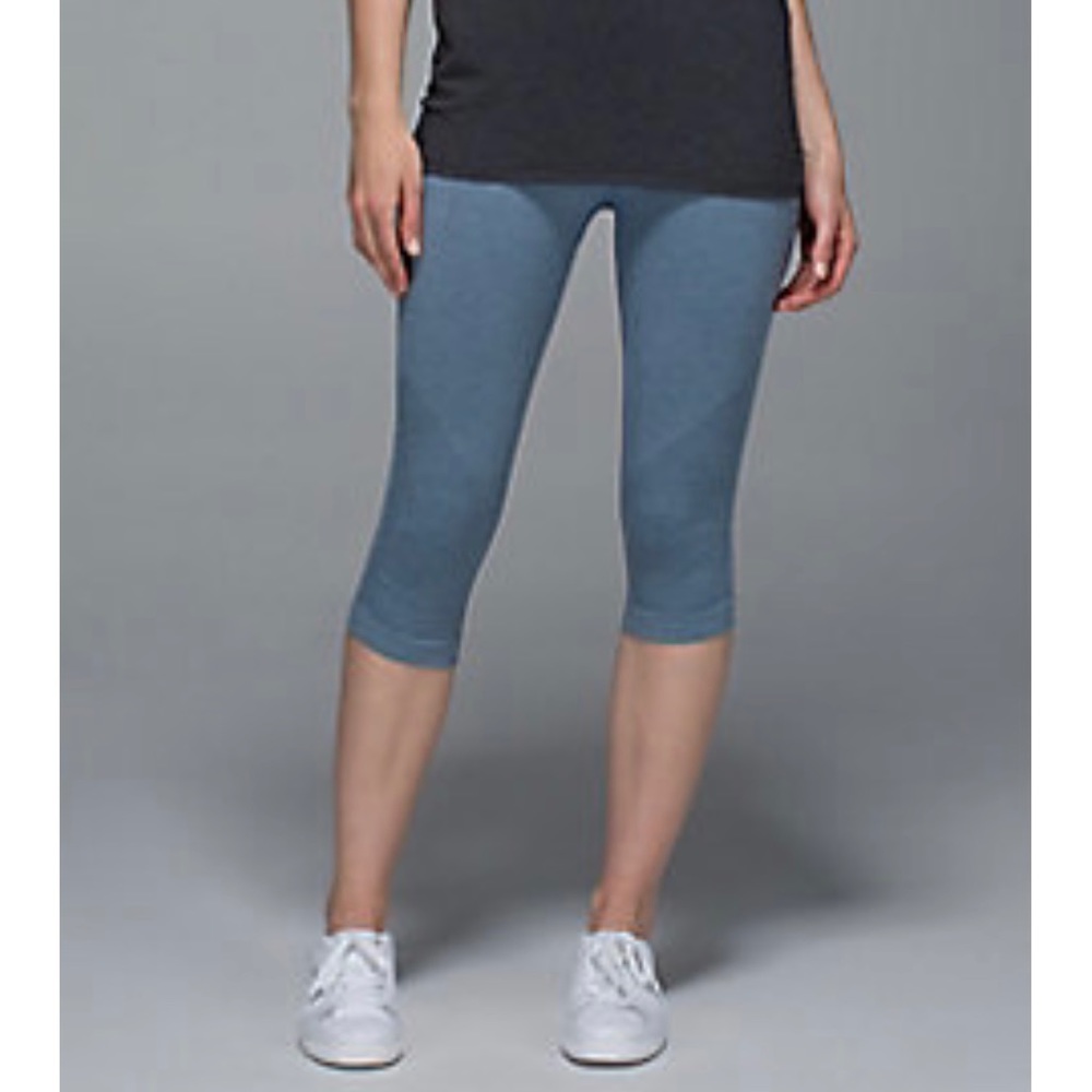 Lululemon In the Flow Crop II